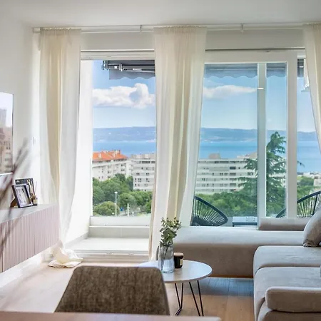 Apartment D33 Split